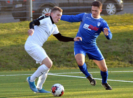 Louis Klein (hier im Testspiel gegen den SV Einum) schließt sich dem FC St. Pauli an