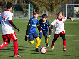Unsere E2-Junioren gewinnen 3:2 gegen Motor Halle