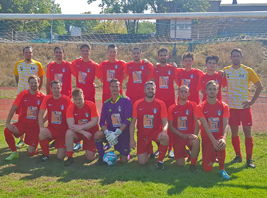 Unsere 3.Mannschaft in den neuen Trikots - gesponsert von der Schubert Bau GmbH