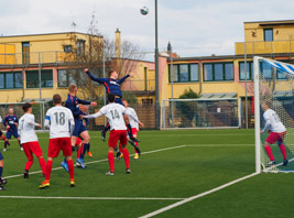 Paul Franz verpasst knapp per Kopf für Turbine